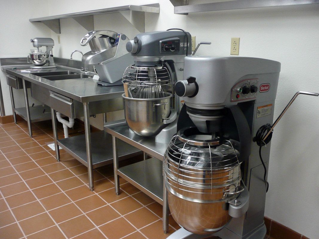 Commercial kitchen equipment installation